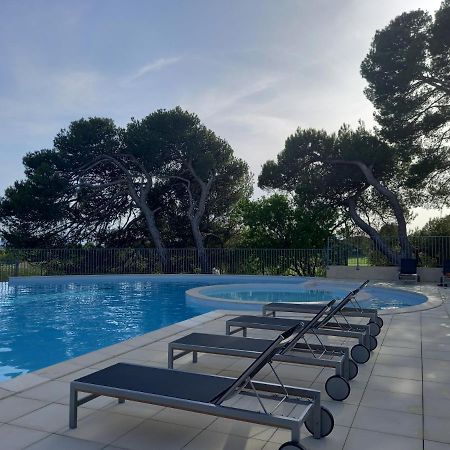 Appartement Cosy Pour Un Sejour Bien-Etre Climatise Saumane-de-Vaucluse Bagian luar foto